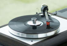 Il vinile diventa quasi smart con gli accessori giusti Vinile