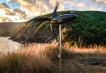 La turbina eolica portatile, una carica di energia giorno e notte