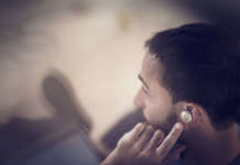 Beoplay EQ, auricolari Bang & Olufsen con tecnologia ANC Beoplay EQ