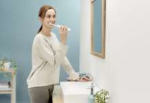 Lo spazzolino elettrico smart di Panasonic Spazzolino