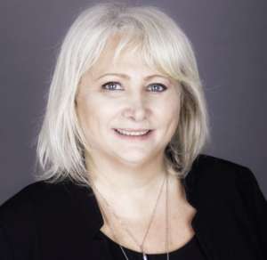 Carmela Izzo duracell