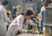 Trafficante di virus su Prime Video Il trafficante di virus