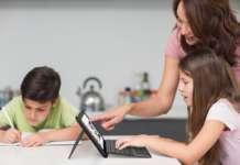 Chromebook CZ1, laptop per scuola e casa CZ1