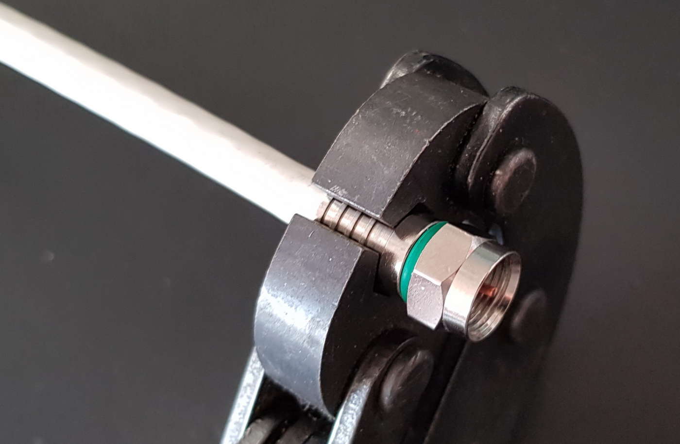 Cavi coassiali e connettori F