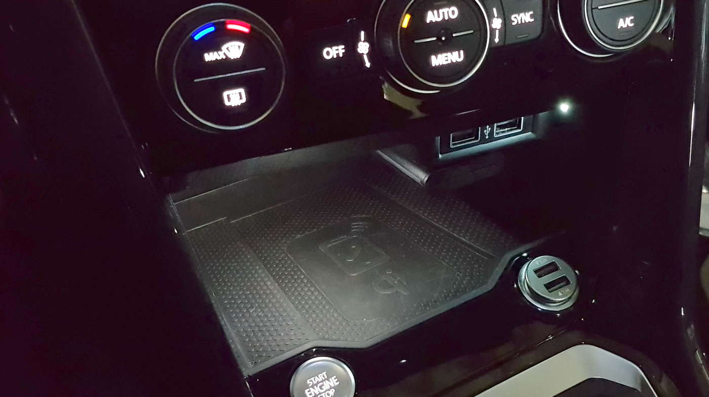 Caricatore wireless originale VW