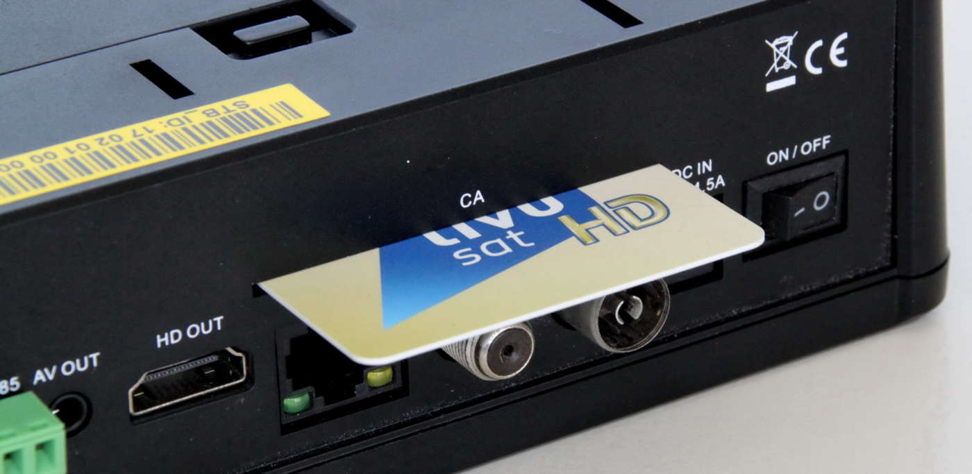 Slot smart card su misuratore di campo