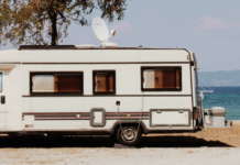 Canali satellitari e DTT anche in vacanza, guida all’uso