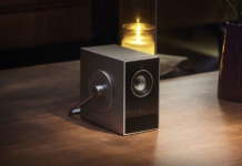 LG CineBeam Qube, il nuovo proiettore che trasforma la casa in un cinema LG CineBeam Qube