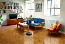 iRobot Roomba Combo Essential pulisce e lava la casa con un tocco iRobot Roomba Combo Essential