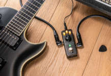 IK Multimedia Tonex One, un mini pedale di AI modeling per chitarra IK Multimedia Tonex One