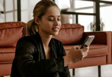 Iliad: ancora più libertà, con la personalizzazione del numero look-studio-unsplash 2