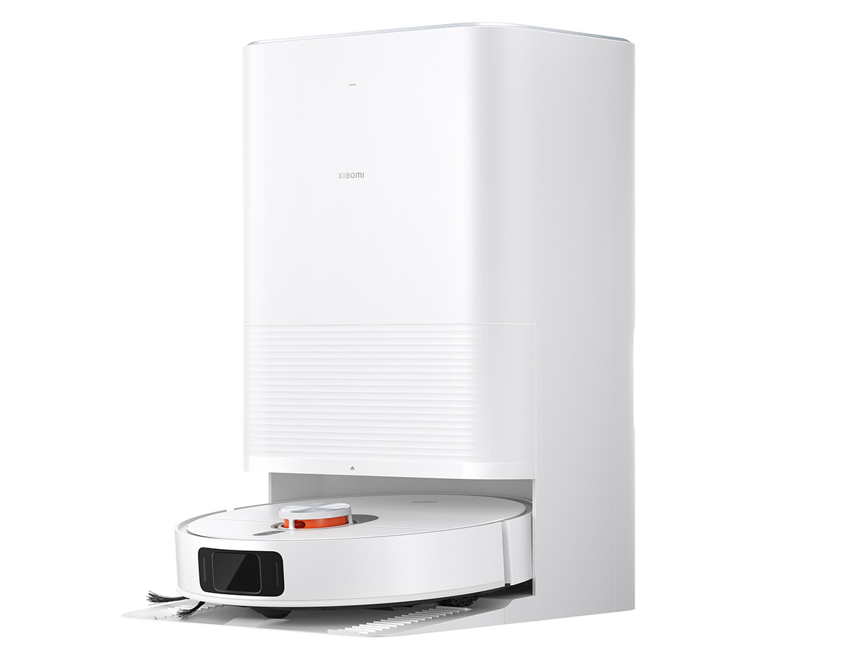 X20 Pro-Base and Vacuum-FrontLeft