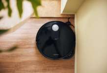 Roborock Qrevo Slim, arriva in Italia il robot aspirapolvere sottile e innovativo Roborock Qrevo Slim