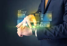 Domotica e smartwatch, guida alle migliori app smartwatch domotica depositphotos