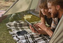 TP-Link M8550, il router portatile per la connettività veloce 5G in viaggio TP-Link M8550