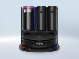 Dyson Spot+Scrub Ai, il robot per la pulizia a secco e a umido Dyson ha presentato Dyson Spot+Scrub Ai, il primo robot aspirapolvere dell’azienda progettato per la pulizia a secco e a umido dei pavimenti, dotato di caratteristiche uniche che gli consentono di rilevare, reagire, controllare e pulire, identificando ed evitando con precisione gli ostacoli. Dyson Spot+Scrub Ai elimina ogni incertezza dalla pulizia domestica, afferma il produttore, combinando un avanzato sistema di riconoscimento degli oggetti basato sull'intelligenza artificiale, una navigazione intelligente e un rullo umido autopulente igienico per garantire una pulizia intelligente in tutta la casa. James Dyson, Fondatore di Dyson, ha dichiarato: "I team interni di robotica di Dyson sviluppano piattaforme robotiche proprietarie sin dagli anni '90. Abbiamo presentato la prima nel 2001 e da allora abbiamo continuato a sviluppare questa tecnologia. Ora abbiamo progettato un robot che rileva, identifica e pulisce in modo intelligente macchie, versamenti e detriti, ripassando più volte fino a eliminarli, grazie a un utilizzo avanzato dell'intelligenza artificiale. È una macchina determinata, intelligente e adattabile! Il rullo umido si autopulisce con acqua pulita a ogni rotazione, mantenendo pavimenti sempre impeccabili. Aspira i tappeti, lava i pavimenti duri e si pulisce da solo in modo igienico: con il robot aspirapolvere Dyson Spot+Scrub Ai, lo sporco non ha più vie di fuga". Dyson Spot+Scrub Ai utilizza un sistema di pulizia in tre fasi per una pulizia costante e precisa, ispirato all’azione umana. Rileva macchie e sporco invisibili grazie a un'illuminazione verde simile a un laser e a una telecamera alimentata dall'intelligenza artificiale, reagisce e adatta il comportamento di pulizia in tempo reale e controlla nuovamente la zona, continuando a pulire fino a quando la macchia non viene rimossa. In grado di riconoscere quasi 200 tipi di oggetti, tra cui ostacoli domestici comuni come cavi e calzini, Dyson Spot+Scrub Ai è in grado di prendere decisioni intelligenti sui percorsi di pulizia per evitare di tralasciare alcune zone. Tramite l'app MyDyson, è anche possibile avviare una pulizia mirata, specificando con precisione dove intervenire. Al termine di ogni sessione, il robot genera una “Mappa pulita” nell'app My Dyson, che mostra dove sono stati rilevati oggetti e dove è stata effettuata la pulizia. Dyson Spot+Scrub Ai utilizza la tecnologia LiDAR e la visione artificiale per mappare la disposizione della casa, etichettando automaticamente le stanze per facilitare la pulizia delle zone tramite l'app MyDyson. Il sistema a doppio laser e il software adattivo consentono di identificare ed evitare con precisione gli ostacoli, compresi calzini e escrementi di animali domestici, per una pulizia efficiente anche in ambienti disordinati. La macchina è dotata di un rullo umido autopulente in microfibra, con un sistema di idratazione a 12 punti che eroga acqua calda pulita durante la pulizia. Il rullo si pulisce da solo ad ogni rotazione, in modo che solo le fibre pulite entrino in contatto con la superficie del pavimento. Il meccanismo del rullo si estende automaticamente di 40 mm per consentire al robot di pulire fino al battiscopa, trattando anche aree spesso trascurate, che accumulano sporco. Il dock ciclonico senza sacchetto svuota in modo igienico i detriti secchi utilizzando 10 potenti cicloni Dyson Root, garantendo prestazioni ottimali. Il rullo in microfibra viene lavato con una soluzione antibatterica e acqua a 60 °C, e asciugato con aria calda a 45 °C per prevenire la formazione di muffa e cattivi odori. Caratteristiche principali: Rilevamento e rimozione delle macchie con AI: il sistema di rilevamento delle macchie utilizza una telecamera ad alta risoluzione e un'illuminazione verde simile a un laser per ispezionare visivamente il pavimento. Rullo umido autopulente: la microfibra rimane sempre pulita durante la pulizia. Il rullo estensibile raggiunge i bordi per prestazioni di pulizia ottimali. Base ciclonica senza sacchetto con capacità fino a 100 giorni: svuota in modo igienico i detriti secchi utilizzando potenti cicloni, eliminando la necessità di sacchetti. Riconoscimento ed evitamento di quasi 200 oggetti di uso quotidiano. Mappatura basata su LiDAR e intelligenza artificiale con etichettatura delle stanze personalizzabile tramite l'app MyDyson. La disponibilità di Dyson Spot+Scrub Ai in Italia è prevista da dicembre 2025. Per saperne di più e provare il prodotto, è possibile visitare il Dyson Store più vicino. Per ulteriori informazioni, è possibile visitare il sito dell’azienda.