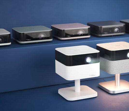 Epson lancia la linea Lifestudio di videoproiettori smart, con audio Bose videoproiettori-Epson
