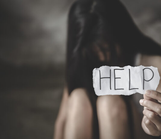 Fastweb + Vodafone, nei negozi supporto alle donne vittime di violenza fastweb + vodafone violenza donne