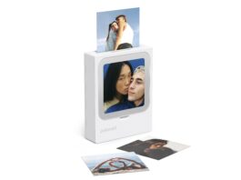 Ritorno all’analogico: Polaroid Hi-Print 3×3 trasforma le foto digitali in stampe personalizzate Polaroid Hi-Print 3x3