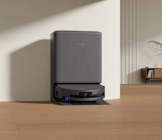ECOVACS DEEBOT X12 OmniCyclone, il robot premium che cambia il modo di intendere la pulizia quotidiana DEEBOT X12 OmniCyclone