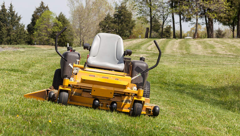 attrezzature per giardinaggio