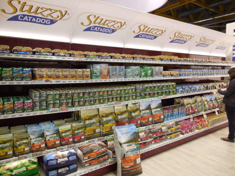 pet food etichette