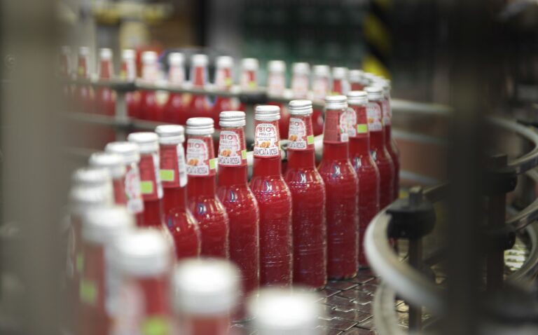 bottiglie aranciata rossa Galvanina