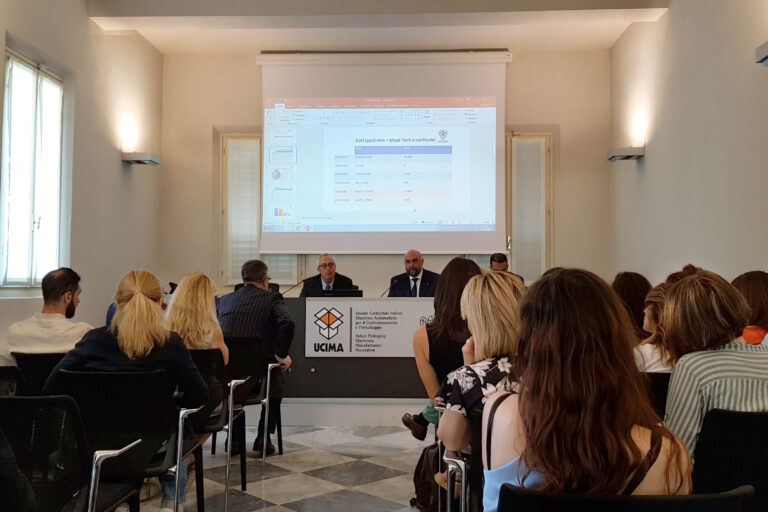 Un momento della conferenza