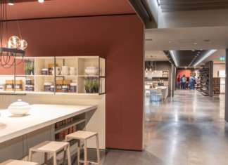 Stosa rinnova lo showroom aziendale e da il via ai corsi di formazione