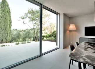 Un unico materiale per le superfici interne e esterne di un’abitazione privata in Toscana LAMINAM