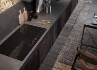 Piano e cappa sincronizzati con Faber Faber