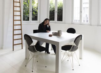 Elisa Ossino, sensibilità materica e mediterranea