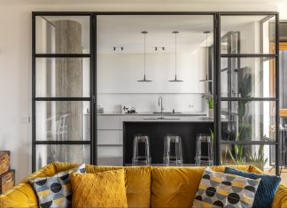 In un loft quasi trasparente