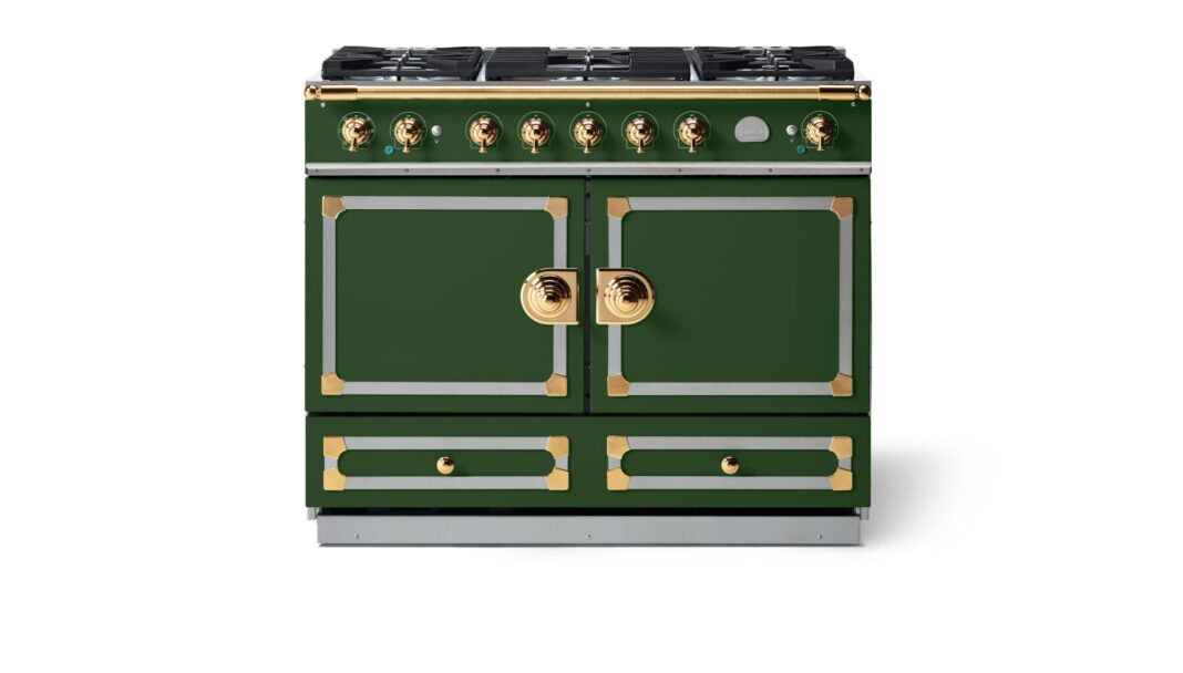 La cornue_C1MLGB_Cornufe110DF_BrandsHatchGreenPolishedBrassV2_Main01