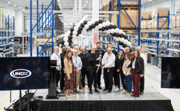 L'inaugurazione ufficiale dello stabilimeno Unox a Denver, con il taglio del nastro affidato al ceo Nicola Michelon