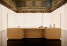 La cucina Poliform presentata nella cornice suntuosa di Palazzo Clerici