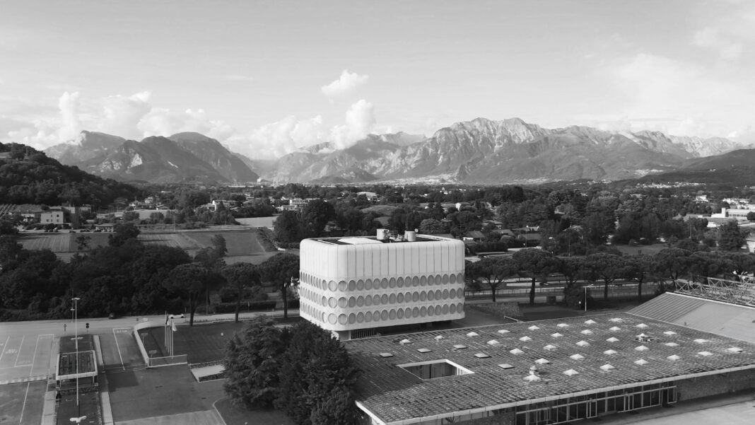 Veduta aerea Snaidero e territorio