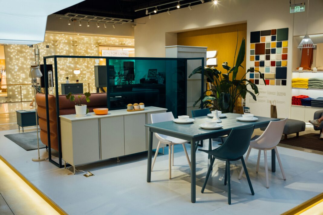 Retail_arredo_edwin_chen_unsplash