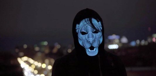 Maschera a led indossabile che riproduce anche vari animali maschera a led