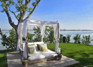 Ethimo per l ’Hotel JW Marriott Venice Resort & Spa a Venezia