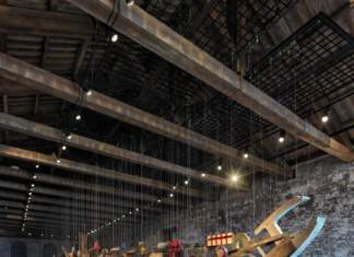 Linea Light Group per la Biennale di Venezia