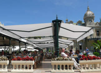 KE Protezioni Solari per il Café de Paris (Montecarlo) Ke Protezioni Solari