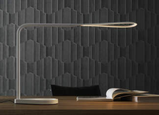 Kinx, la lampada di FontanaArte by Karim Rashid