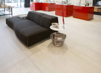 Gesso? Si ma in grès: Emilgroup per lo store Alessi Collezione Gesso di Emilgroup per lo Store Alessi di Scalo Milano