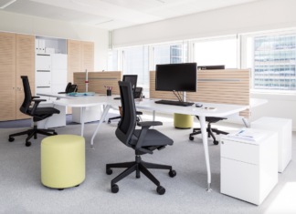 Fantoni per gli uffici di KPMG a Parigi