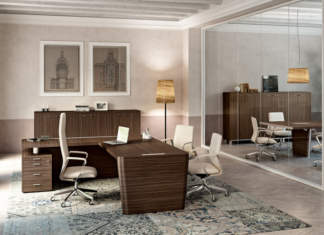 X10, scrivania scultorea di The Quadrifoglio Group