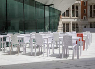 Amanda Levete e Moroso per il V&A Museum di Londra Moroso