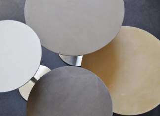 Ester di mg12: connubio di acciaio e argilla Tavolini Ester by mg12