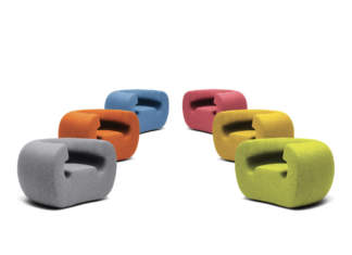 Micheal Young firma Roxanne per Gufram