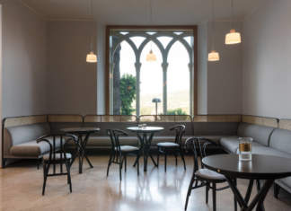 Politeama by Gebrüder Thonet Vienna GmbH @Santi Caleca